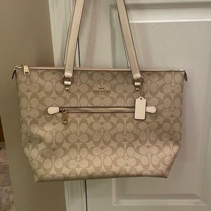 Coach Monogram Signature Tote